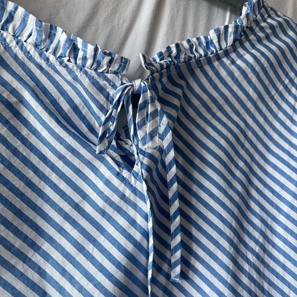 Talbots sleeveless blue striped blouse - Picture 3 of 7